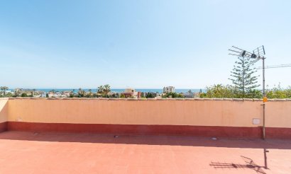 Resale - Villa - Torrevieja - La Mata
