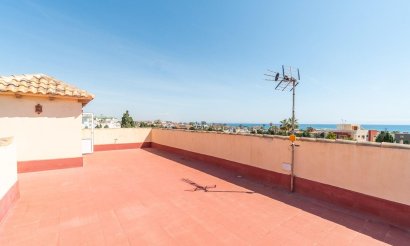 Resale - Villa - Torrevieja - La Mata