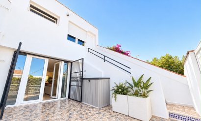 Resale - Townhouse - Los Balcones