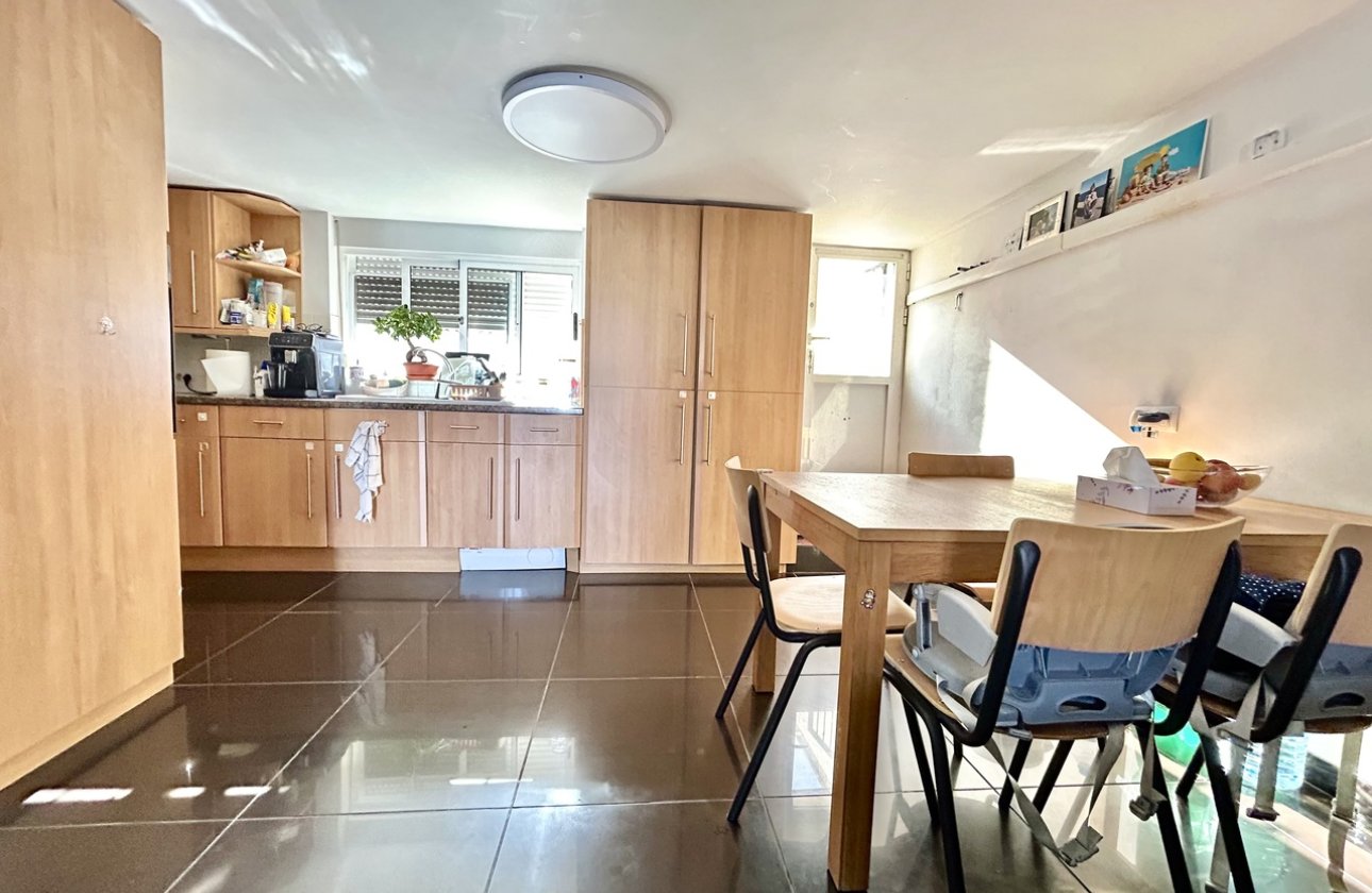Resale - Townhouse - Los Balcones