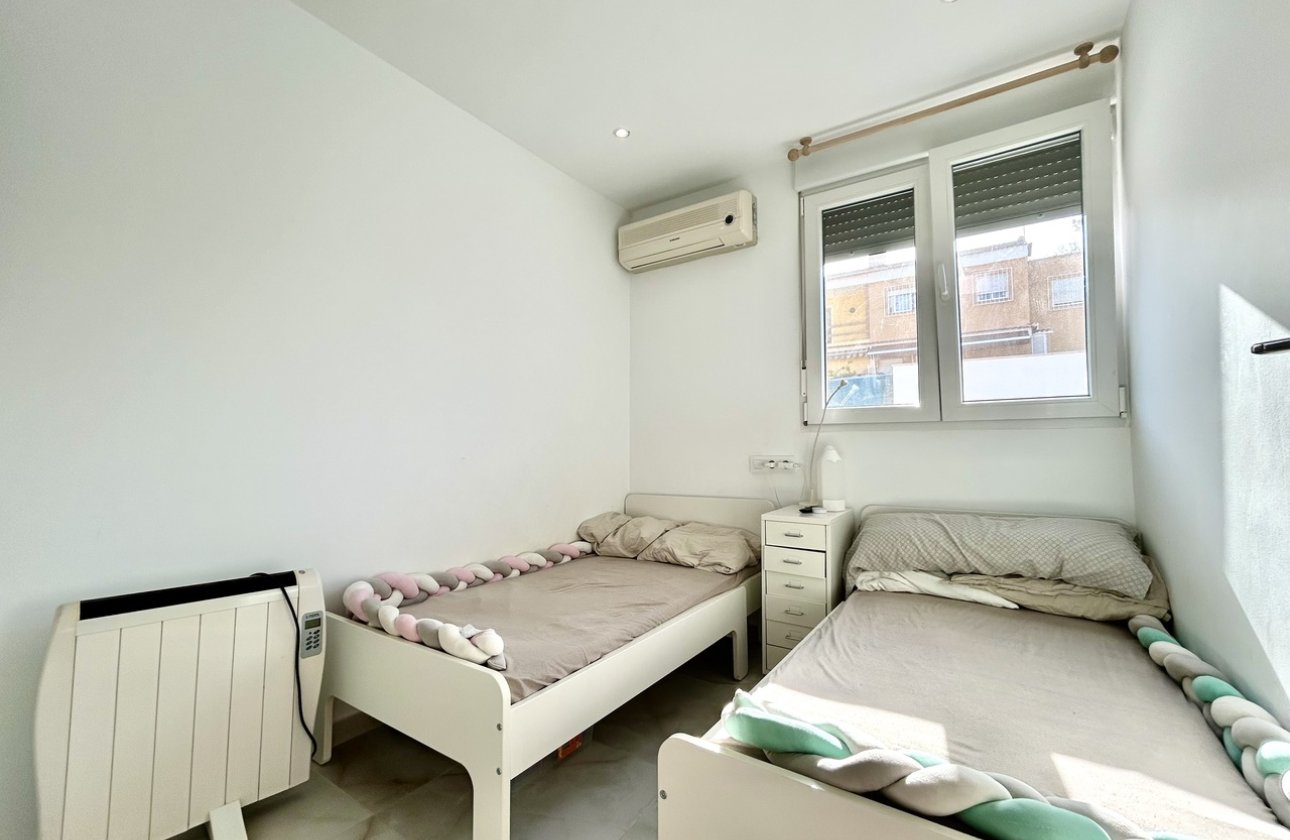 Resale - Townhouse - Los Balcones
