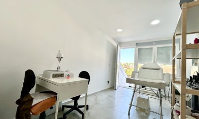 Resale - Townhouse - Los Balcones