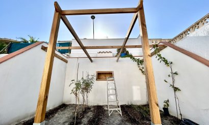 Resale - Townhouse - Los Balcones