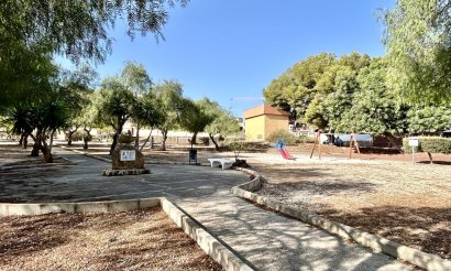 Resale - Townhouse - Los Balcones