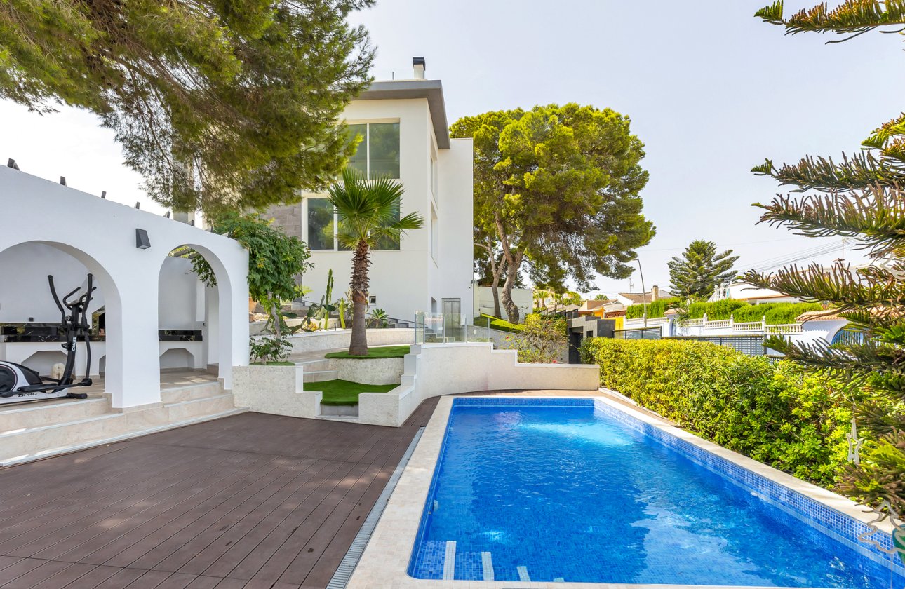 Reventa - Villa - Torrevieja - Los Balcones