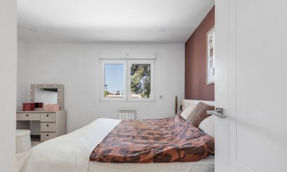 Reventa - Villa - Torrevieja - Los Balcones