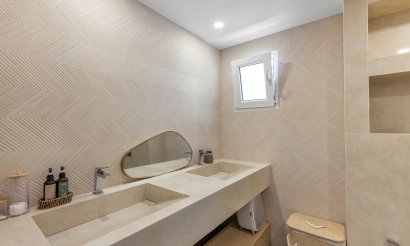 Reventa - Villa - Torrevieja - Los Balcones