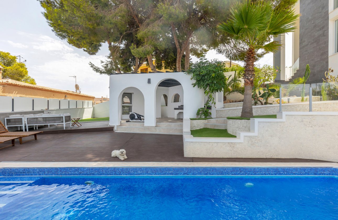 Reventa - Villa - Torrevieja - Los Balcones