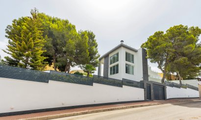 Reventa - Villa - Torrevieja - Los Balcones
