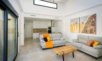 Obra nueva - Adosado - Daya Nueva - Centro