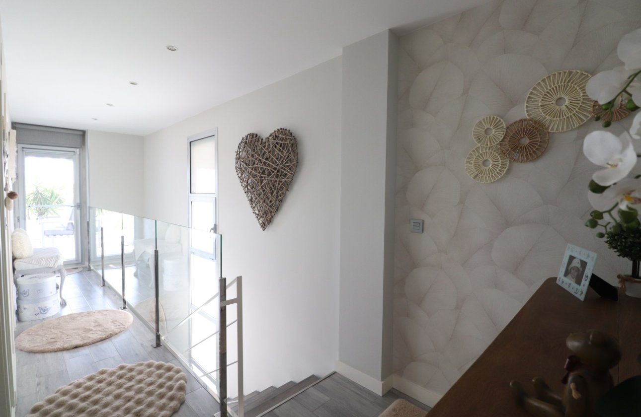 Resale - Villa / Semi detached - Daya Vieja - Daya Vieja - Town