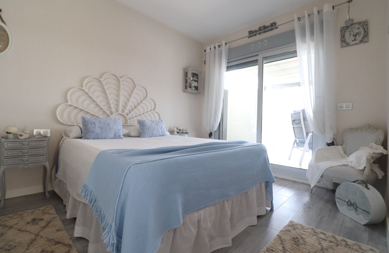 Resale - Villa / Semi detached - Daya Vieja - Daya Vieja - Town