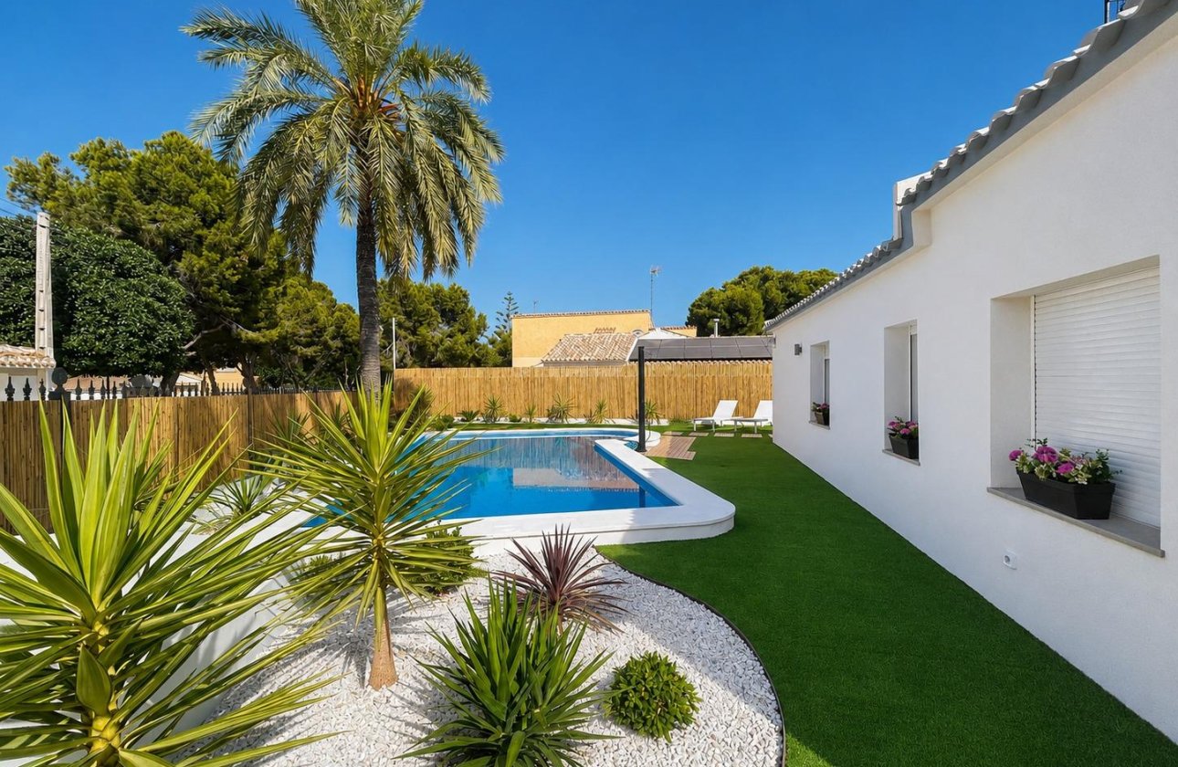 Resale - Townhouse - Orihuela Costa - Punta Prima