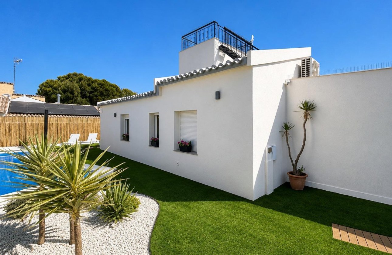 Resale - Townhouse - Orihuela Costa - Punta Prima