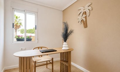 Resale - Townhouse - Orihuela Costa - Punta Prima