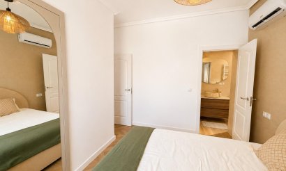 Resale - Townhouse - Orihuela Costa - Punta Prima