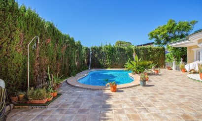 Resale - Villa - Torrevieja - Torreta florida