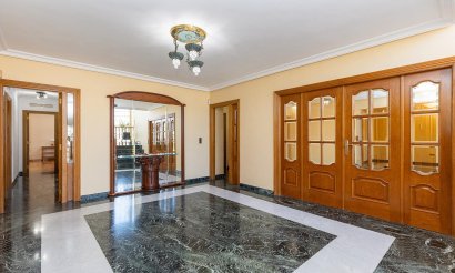 Resale - Villa - Torrevieja - Torreta florida