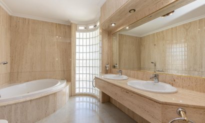 Resale - Villa - Torrevieja - Torreta florida