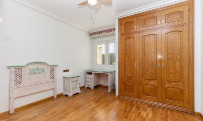 Resale - Villa - Torrevieja - Torreta florida