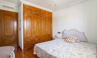 Resale - Villa - Torrevieja - Torreta florida