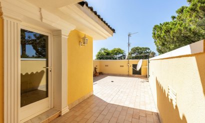 Resale - Villa - Torrevieja - Torreta florida