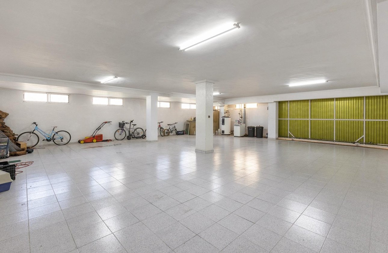 Resale - Villa - Torrevieja - Torreta florida