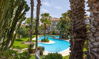 Resale - Townhouse - Torrevieja - La Mata