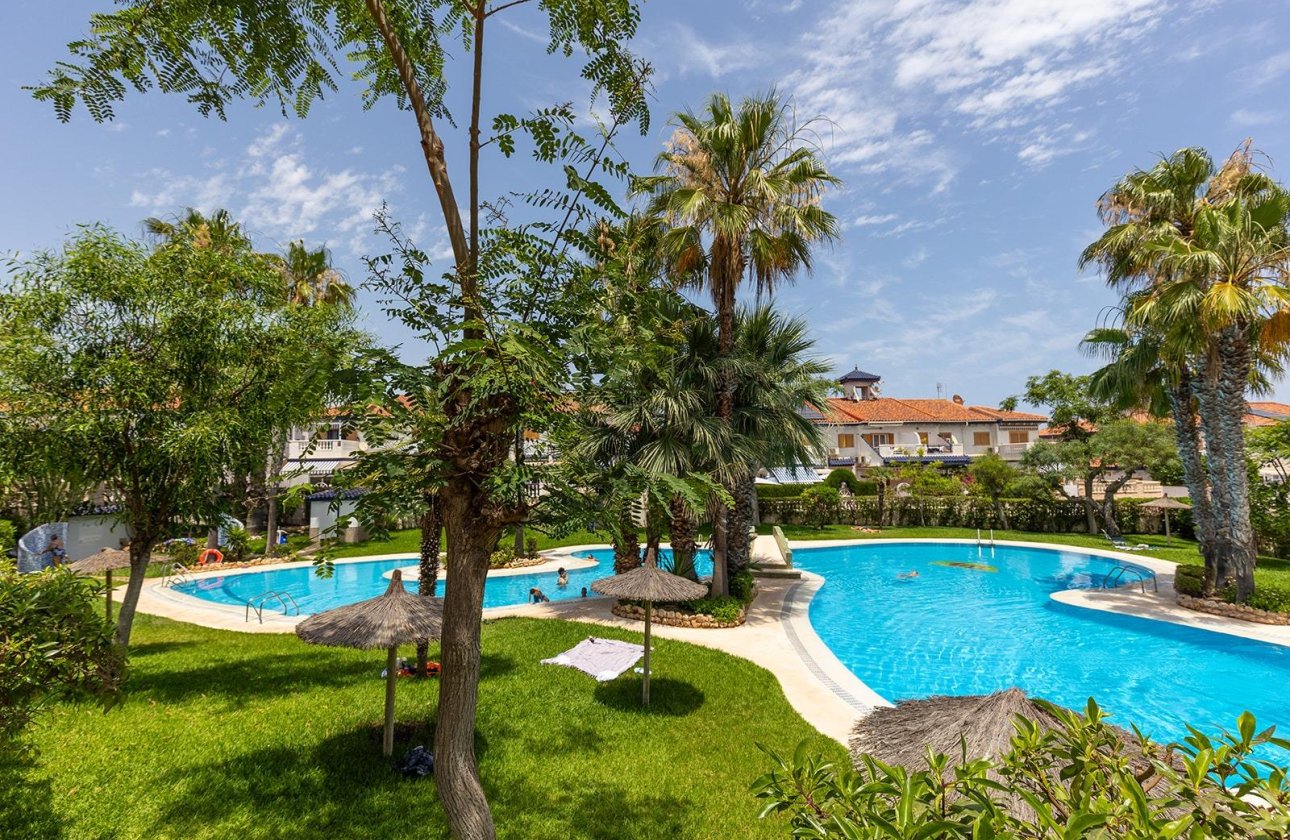 Resale - Townhouse - Torrevieja - La Mata