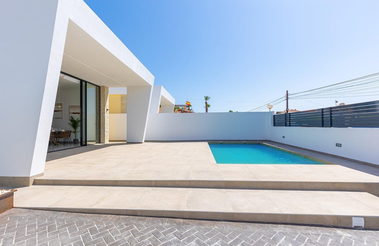Resale - Villa - Torrevieja - Los Balcones - Los Altos del Edén