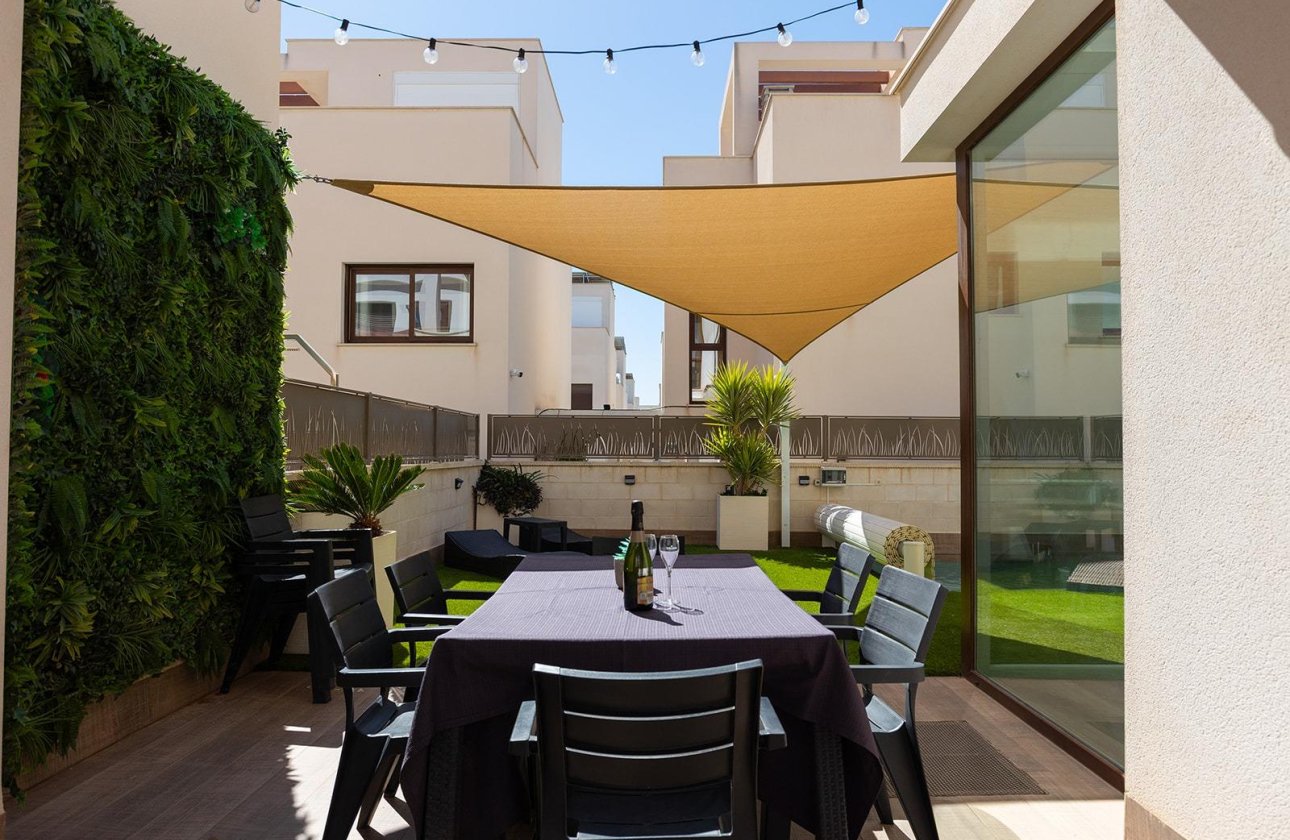 Resale - Villa - Rojales - Pueblo bravo