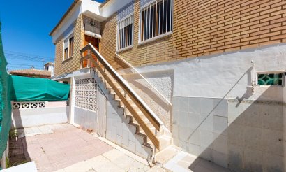 Resale - Bungalow - Torrevieja - Los Europeos