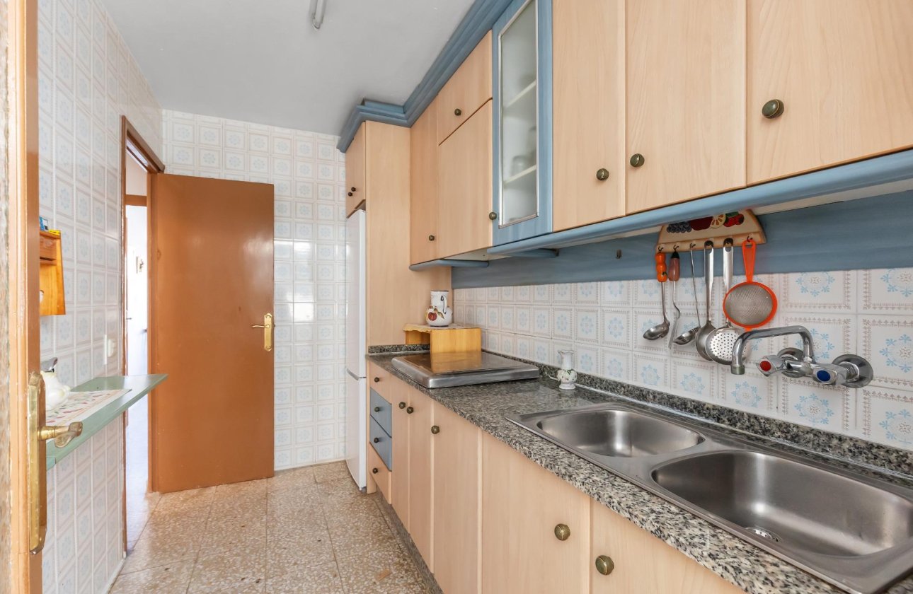 Resale - Bungalow - Torrevieja - Los Europeos