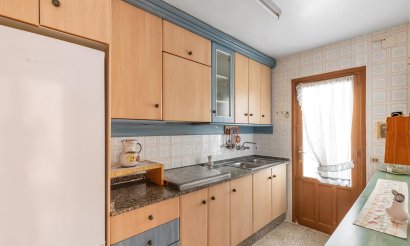 Resale - Bungalow - Torrevieja - Los Europeos