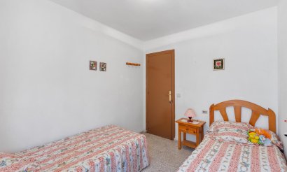 Resale - Bungalow - Torrevieja - Los Europeos