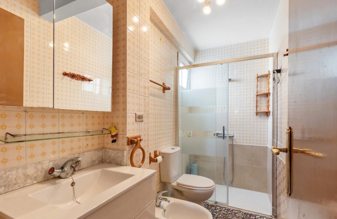 Resale - Bungalow - Torrevieja - Los Europeos