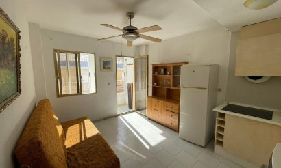 Resale - Studio - Torrevieja - Centro