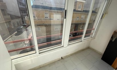 Resale - Studio - Torrevieja - Centro