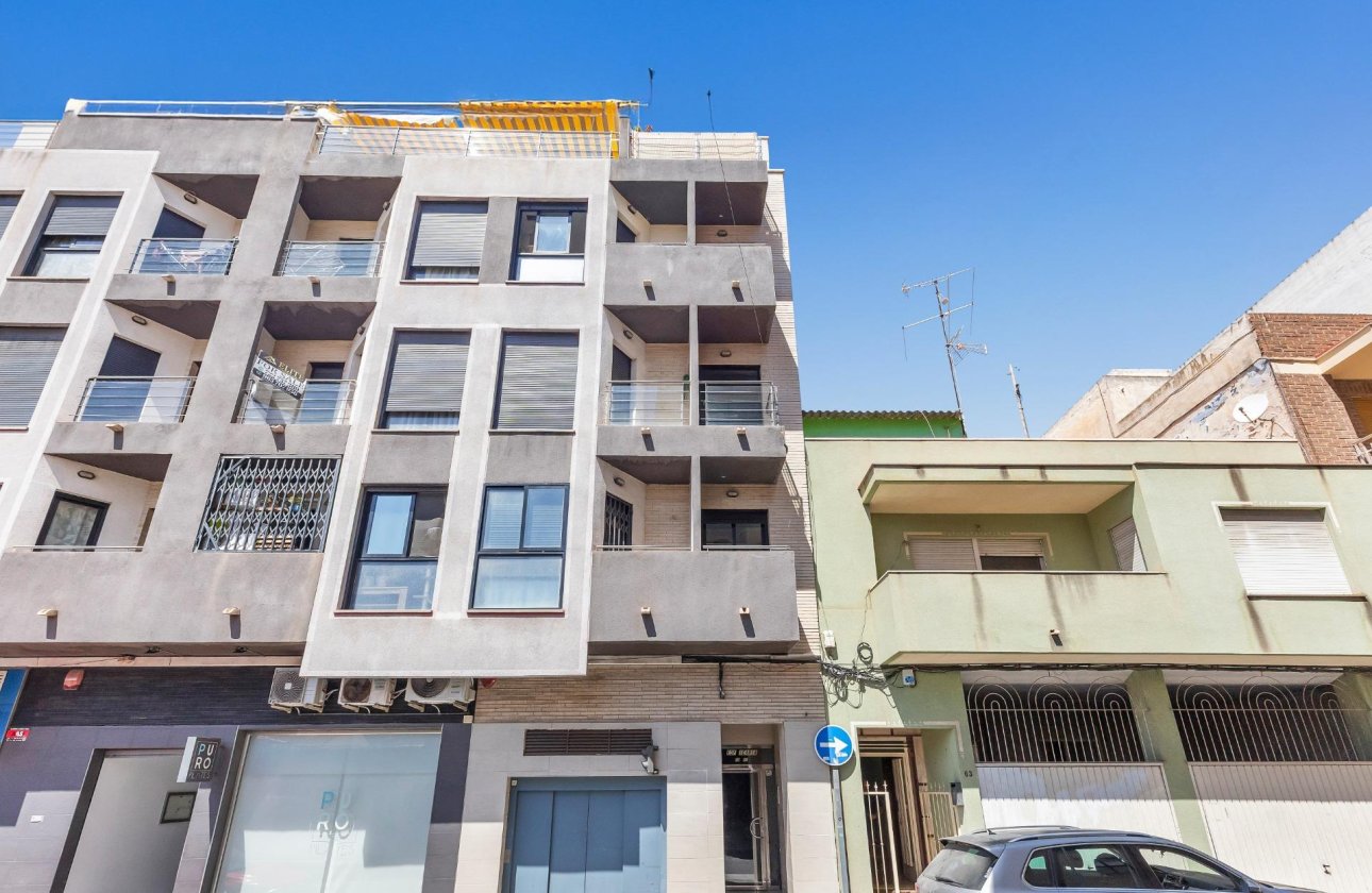 Resale - Apartment / flat - Torrevieja - torrevieja