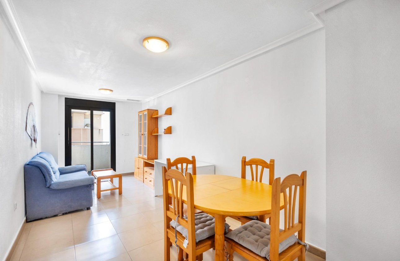 Resale - Apartment / flat - Torrevieja - torrevieja
