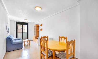 Resale - Apartment / flat - Torrevieja - torrevieja