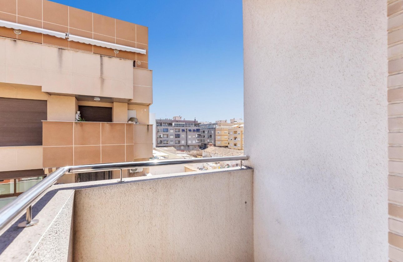 Resale - Apartment / flat - Torrevieja - torrevieja