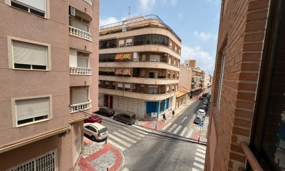 Resale - Studio - Torrevieja - Centro