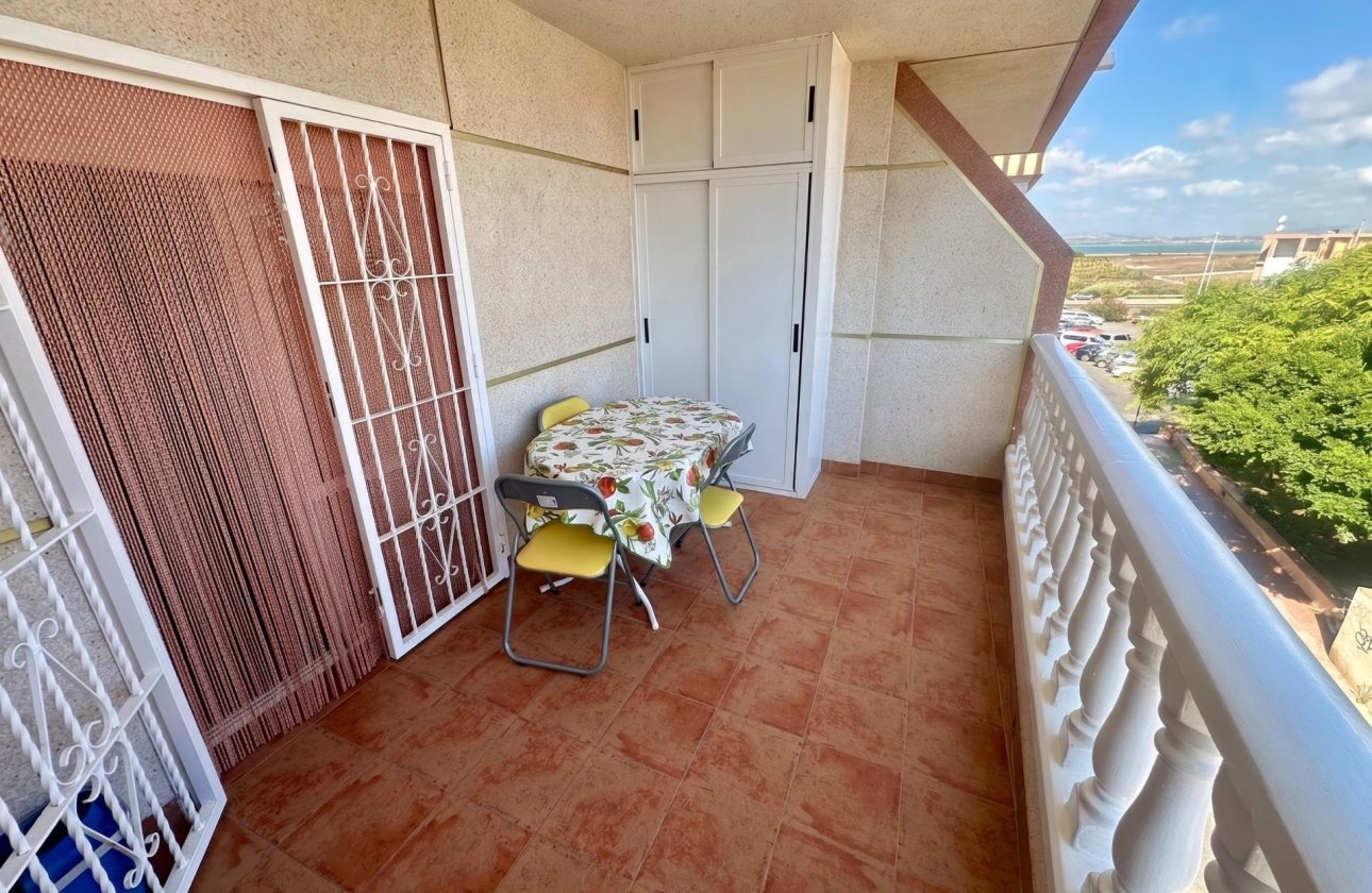Reventa - Apartamento / piso - Torrevieja - La Mata pueblo
