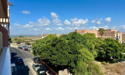 Reventa - Apartamento / piso - Torrevieja - La Mata pueblo