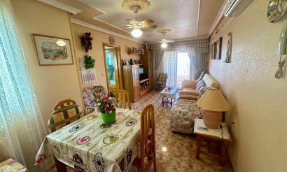 Reventa - Apartamento / piso - Torrevieja - La Mata pueblo
