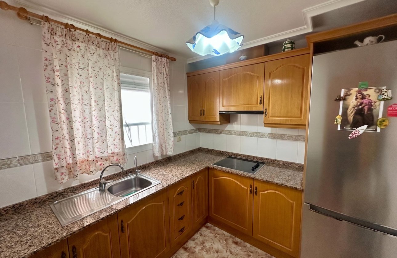 Reventa - Apartamento / piso - Torrevieja - La Mata pueblo