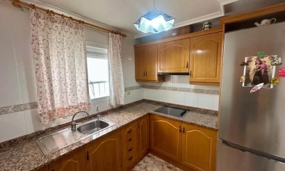 Reventa - Apartamento / piso - Torrevieja - La Mata pueblo