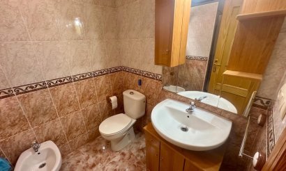 Reventa - Apartamento / piso - Torrevieja - La Mata pueblo