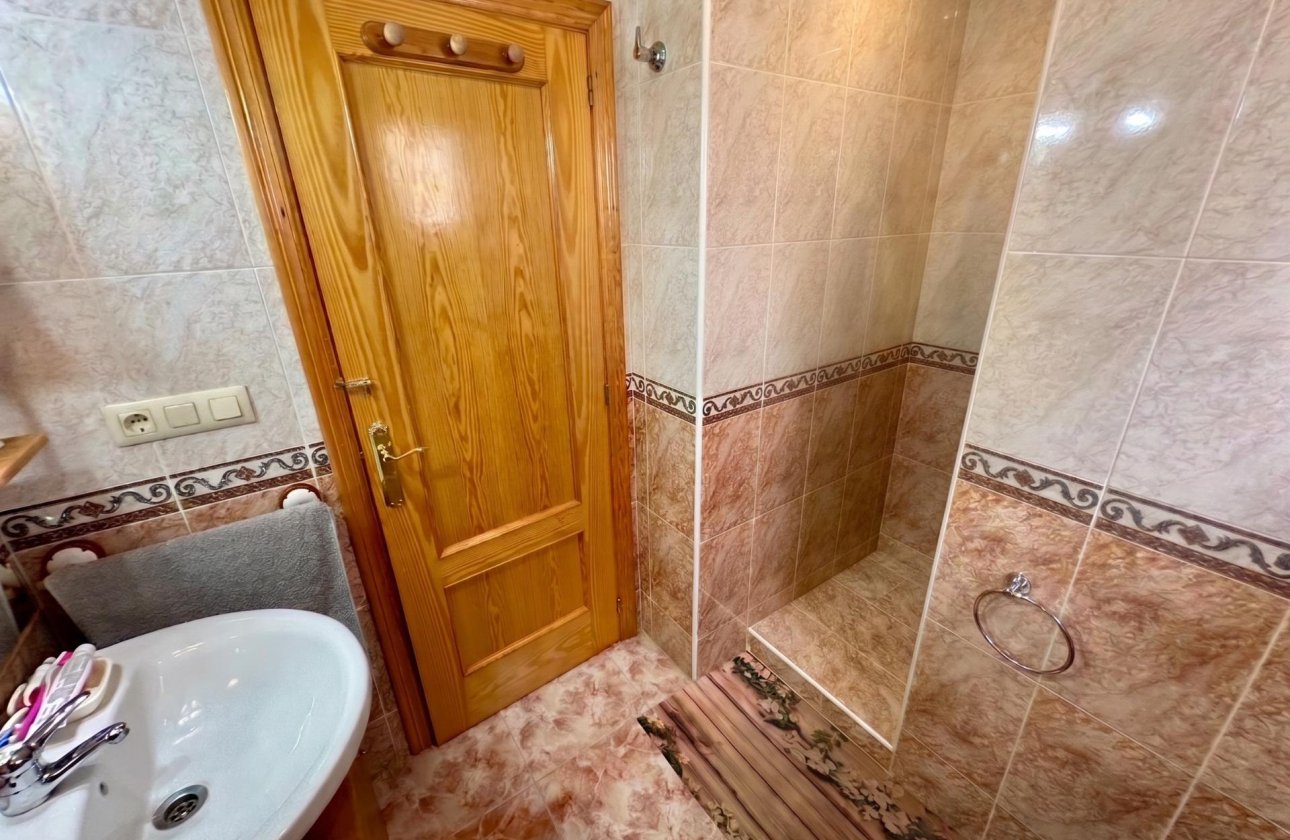 Reventa - Apartamento / piso - Torrevieja - La Mata pueblo